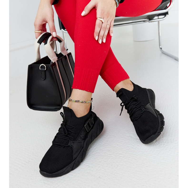 Schwarze, leichte Faruz-Sportsneaker 1