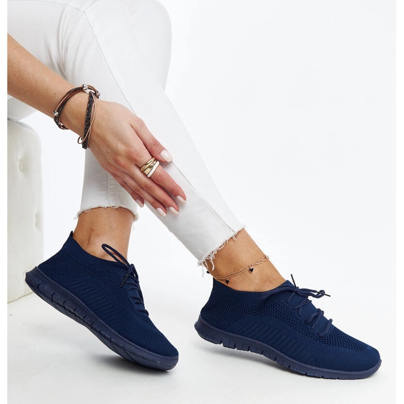 Marineblaue Stoff-Sneaker von Zahira 1