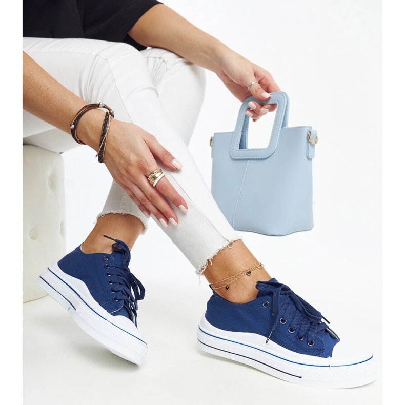 Marineblaue Anbarin-Plateau-Sneaker 1