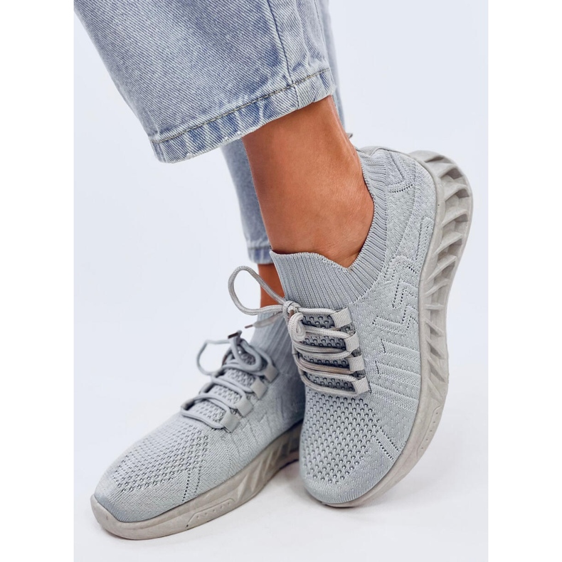 Neam Graue Socken-Sportschuhe 2