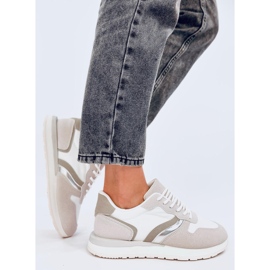 Weiße Damen-Sneaker von Carthy 2