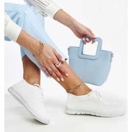 Zahira-Sneaker aus weißem Stoff 1