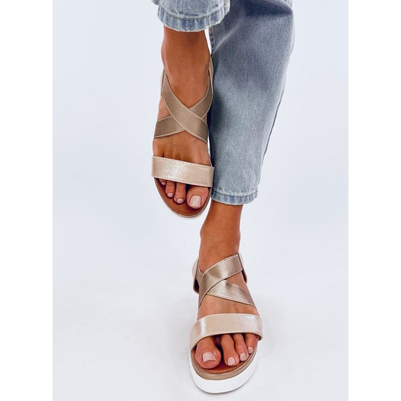 Caden Gold Keilsandaletten golden 1