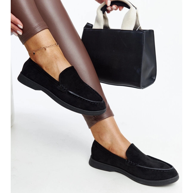 Rumay-Schuhe aus schwarzem Wildleder 1