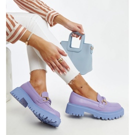 Lila Slipper mit Lasima-Schnalle 1