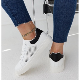 Weiße, durchbrochene Semhar-Sneaker 4