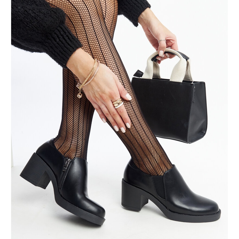 Schwarze Lavia-Schuhe mit hohen Absätzen 1