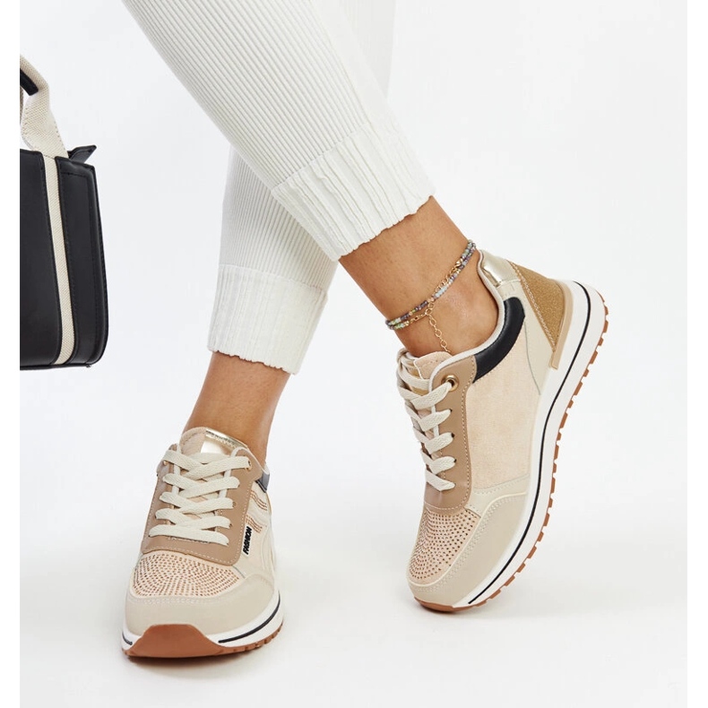 Beige Plateau-Sneaker mit Mauli-Strasssteinen 2