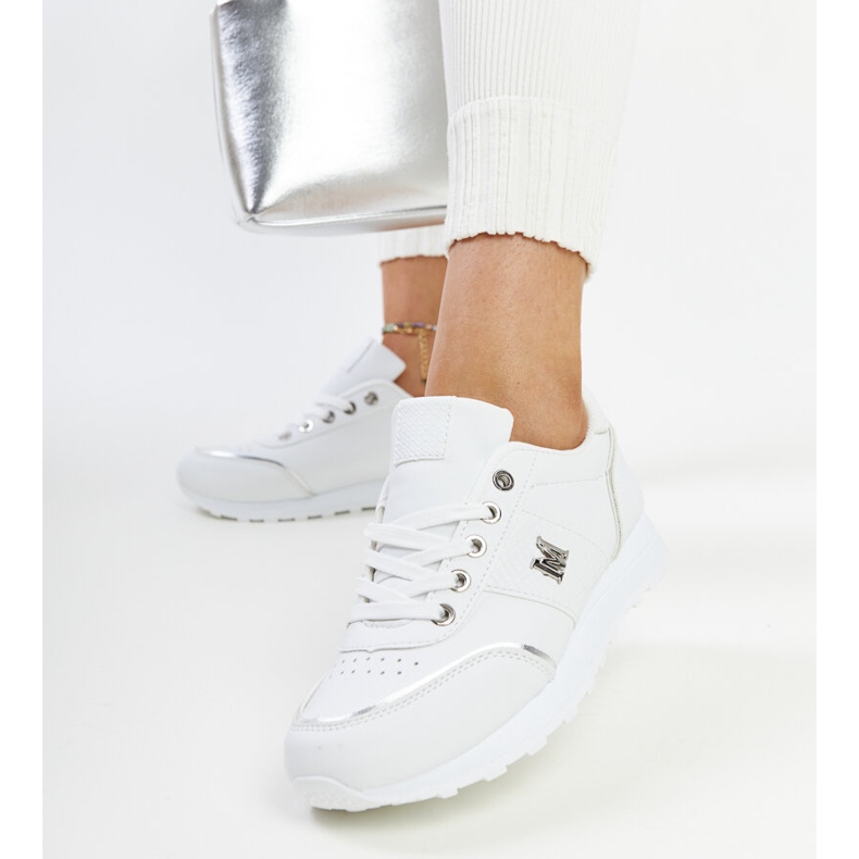 Weiße Sneakers mit dicker Kincheloe-Sohle 2