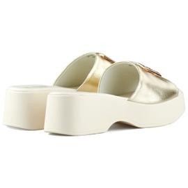 Goldene, elegante, bequeme Flip-Flops mit dicker Sohle 1