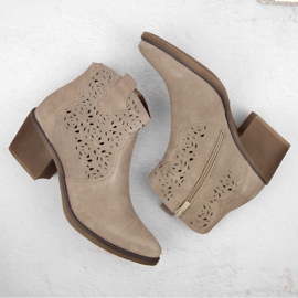 Damen-Cowboystiefel aus durchbrochenem Leder, beige S.Barski 1