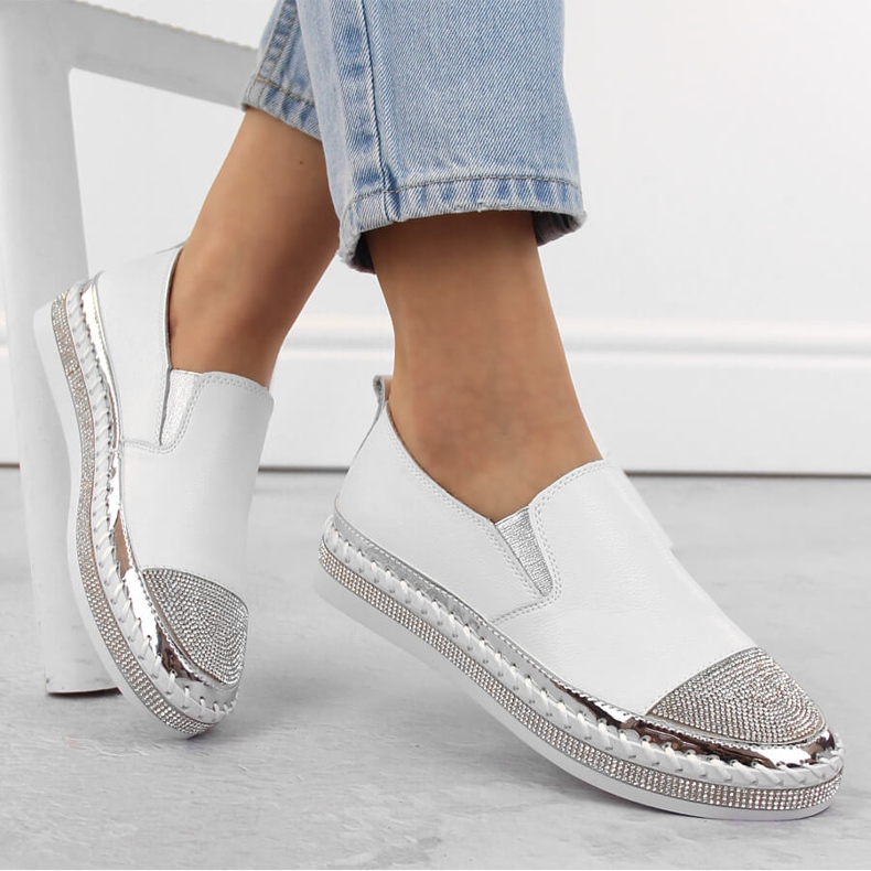 S.Barski Damen-Slipper aus Leder mit Zirkonen, weiß D&amp;A LR370 1