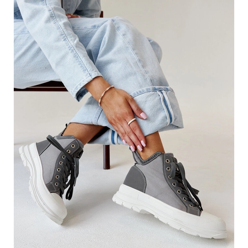 Nura hohe graue Sneakers mit Einkerbungen 1