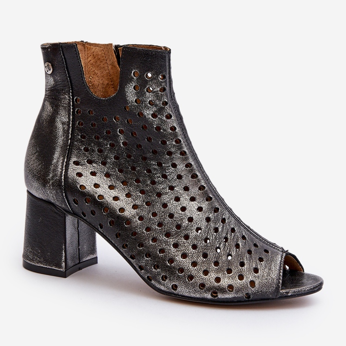 Durchbrochene Lederstiefel Maciejka 05420-01 Schwarz 2