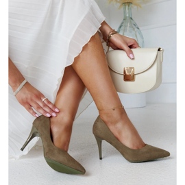 Grüne High Heels mit Paume-Ledereinsatz 1