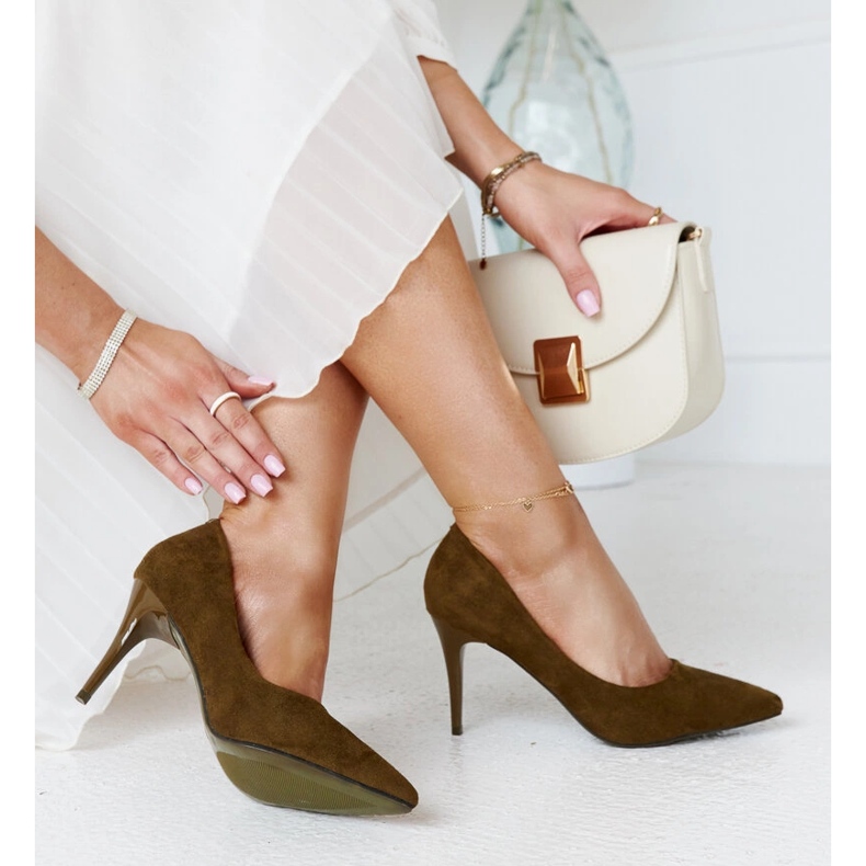 Dunkelgrüne High Heels mit Paume-Ledereinsatz 2