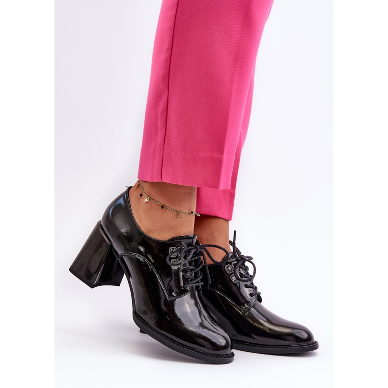 Vinceza Schwarze lackierte Damenschuhe mit hohem Absatz von Nelione 2