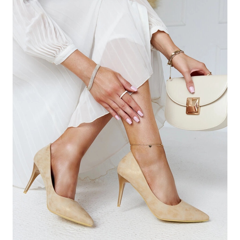 Goldmetallische High Heels mit Lederinnensohle von Soissons golden 1