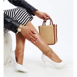 Weiße Lack-Stilettos mit Alsacea-Ledereinsatz 1