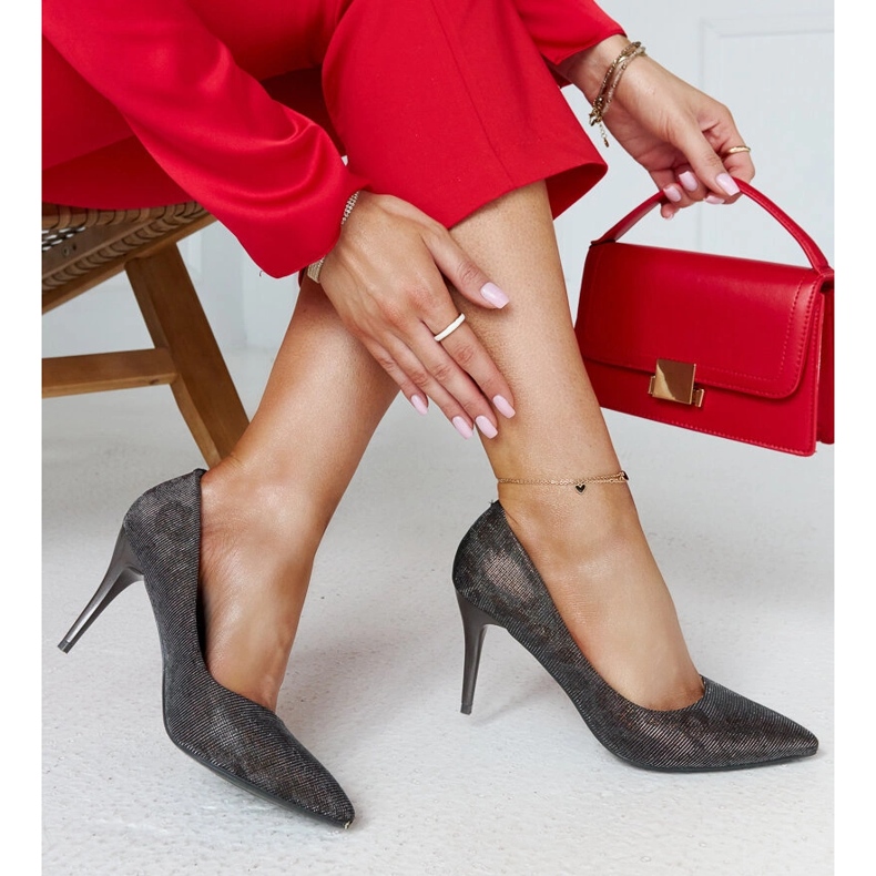 Grau glänzende High Heels mit Ledereinsatz von Manna 2