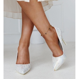 Silbermetallic-High-Heels mit Serranillos-Ledereinsatz silber- 2