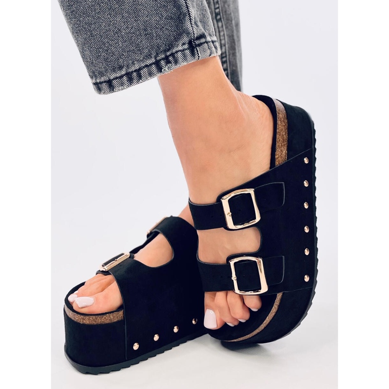 Schwarze Plateau-Flip-Flops aus Kork von Galzai 2