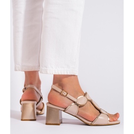 Goodin Beige Damensandalen mit Schnalle 1