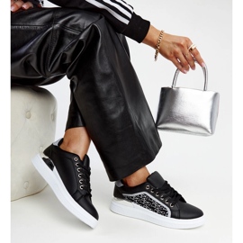 Schwarze Plateau-Sneaker mit Fekete-Glitzer 1