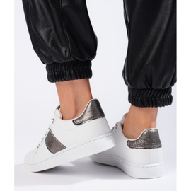 Weiße Sportschuhe für Damen 2