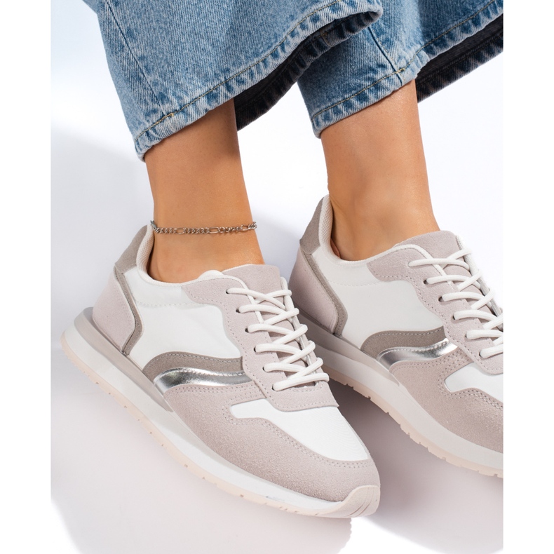 Weiße Sportschuhe für Damen 2