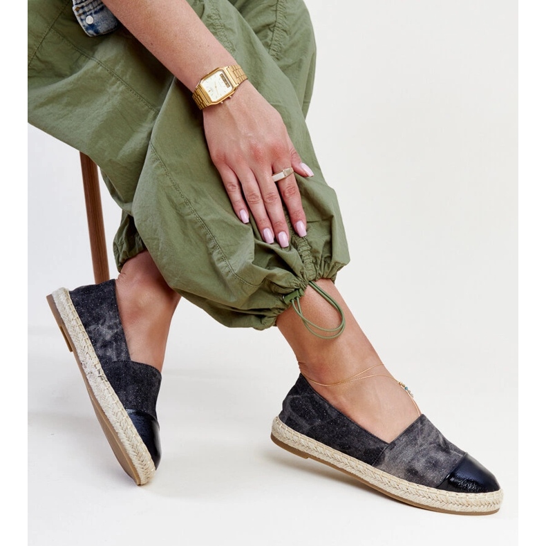 Schwarze, glänzende Surana-Espadrilles 1