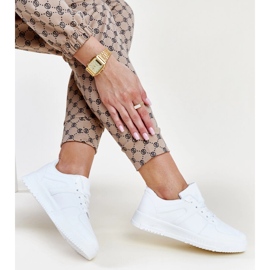 Weiße Hagara-Sportsneaker 1