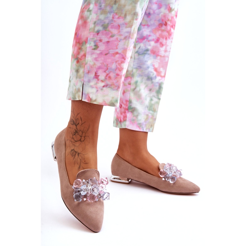 Seastar Verzierte Damen-Loafer mit flachen Absätzen in Dunkelbeige von Sloane 4