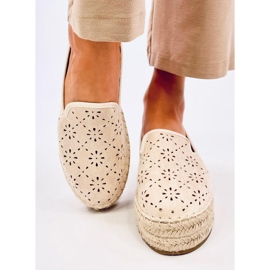 Rigois Beige durchbrochene Espadrilles 1