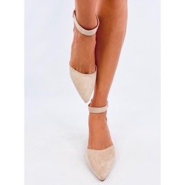 Dacrem Beige Pumps mit niedrigem Absatz 1