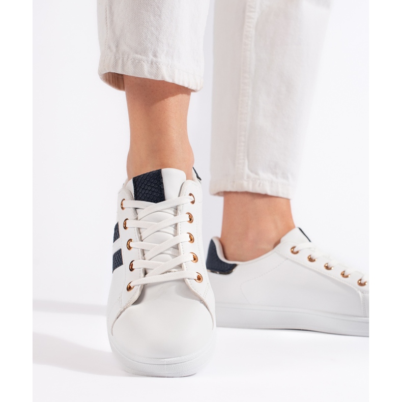 Weiße Damen-Schnürsneaker 2