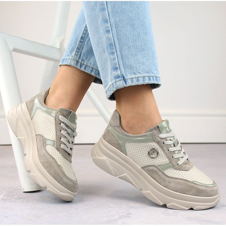 Beige Damen-Sportschuhe aus Leder Filippo DP6108/24 BE 1