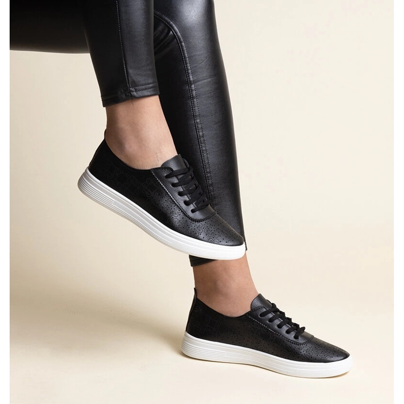 Schwarze Whitley-Sneaker aus Öko-Leder 1