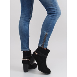 Hochhackige Stiefel mit Wildleder 3701 schwarz 2