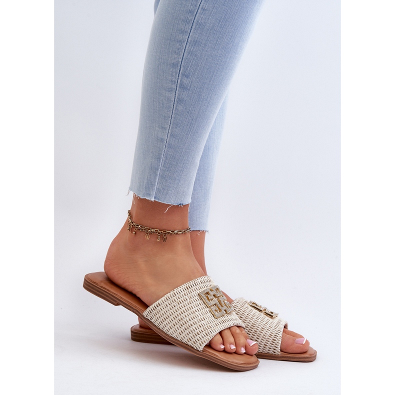 Flache Damen-Flip-Flops mit Zopf und Verzierung, weiß Omenna 2
