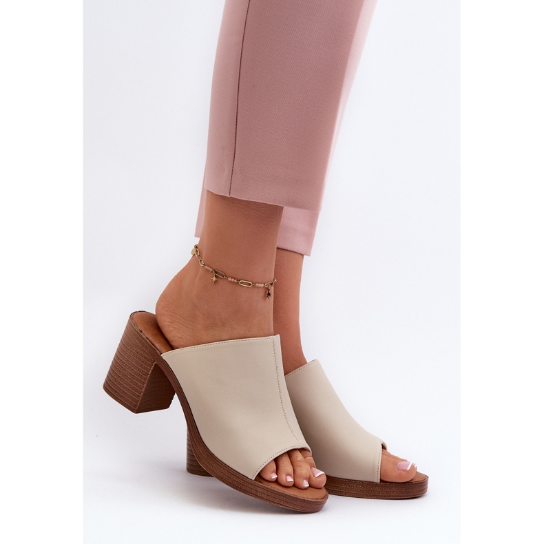 Elegante, leichte Damen-Slipper mit hohem Absatz, Beige Varnila braun 2