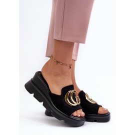 Vinceza Damen-Flip-Flops aus Öko-Wildleder mit Keilabsatz und Plateau mit Goldverzierung, Schwarz Iaria 2