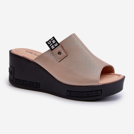 Vinceza Damen-Flip-Flops mit Keilabsatz Golden Vleni 1