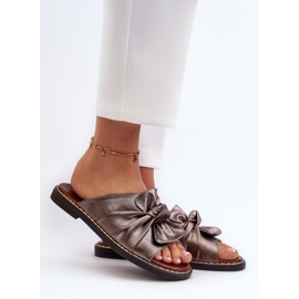 Damen-Flip-Flops Nelvira aus Kupfer mit flachem Absatz braun 2