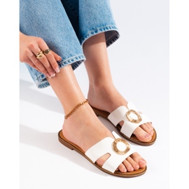 Weiße flache Damen-Flip-Flops 1