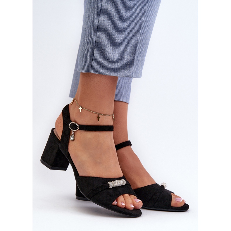 Vinceza Damen-Sandalen aus Öko-Wildleder mit hohem Absatz und Verzierungen, Schwarz Narhi 2