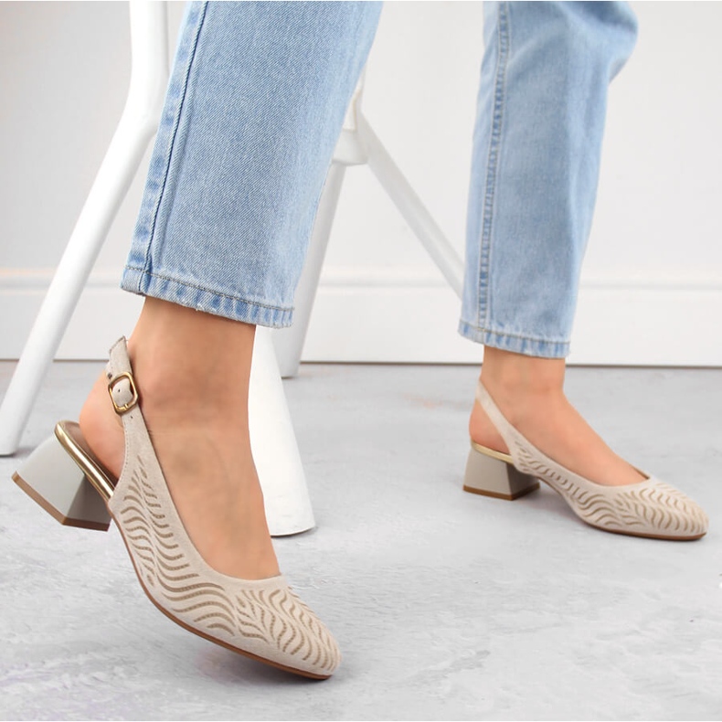 Absatzsandalen aus beigefarbenem Wildleder für Damen Jezzi RMR2263-4 2