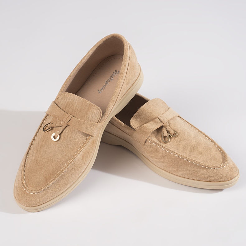 Damen-Mokassins aus beigem Wildleder 1