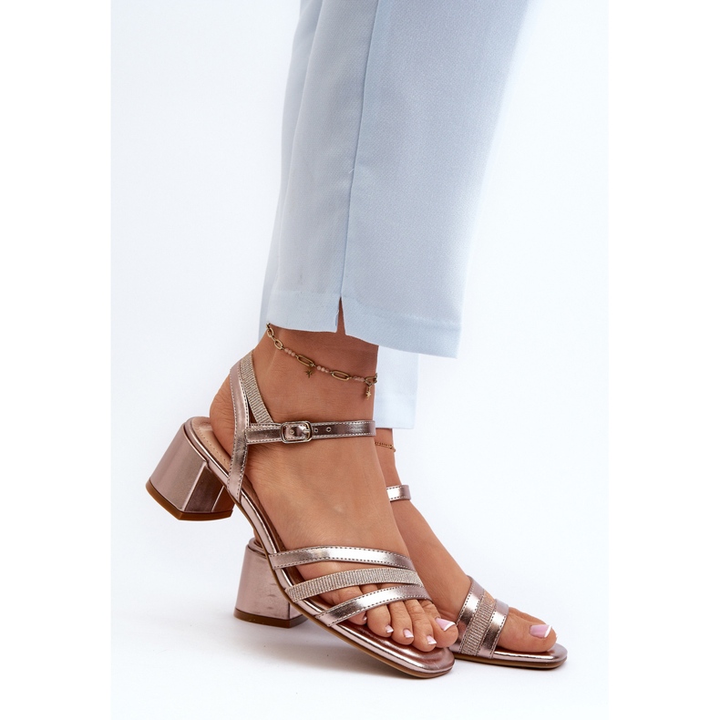 Damen-Sandalen mit niedrigem Absatz aus Öko-Leder Sergio Leone SK046 Roségold golden 2