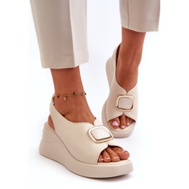 Damen-Keilsandalen aus Leder mit Verzierung, Beige Salvania 1